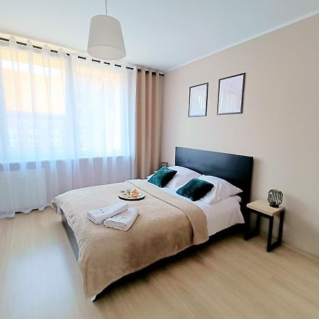 Meraki Apartments กดัญสก์ ภายนอก รูปภาพ